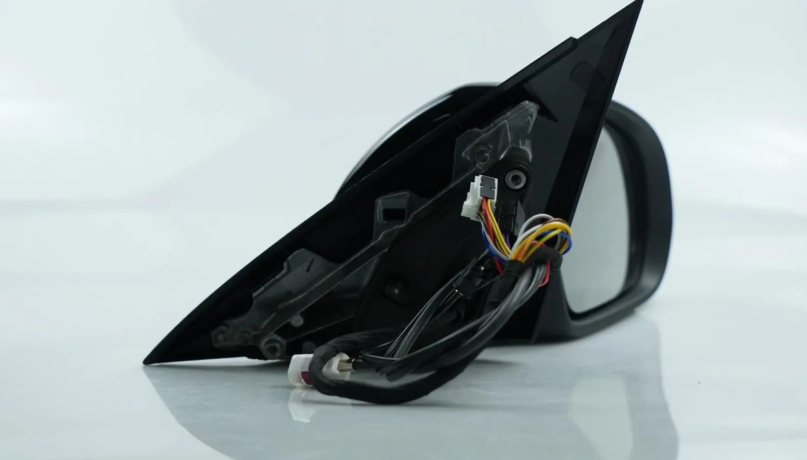Mercedes-Benz GLC W253 Right Side Mirror with Camera & Blind Spot Assist City Parts