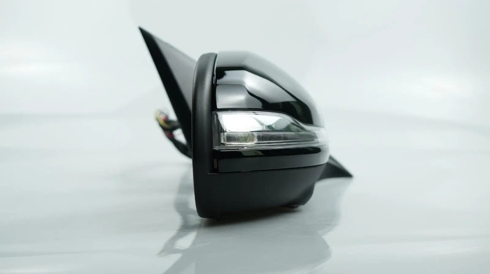 Mercedes-Benz GLC W253 Right Side Mirror with Camera & Blind Spot Assist City Parts